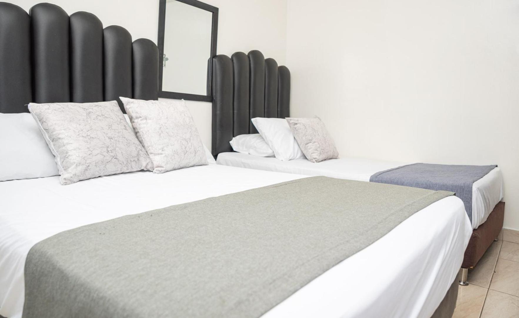 Alcazar Hotel Medellin